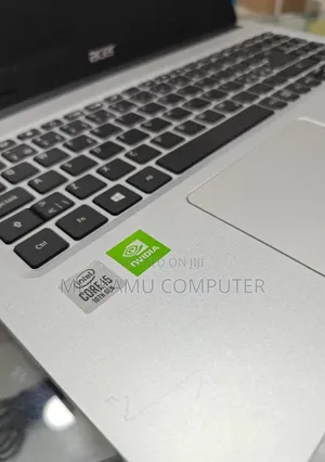 New Laptop Acer Aspire 5 8GB Intel Core i5 SSD 512GB