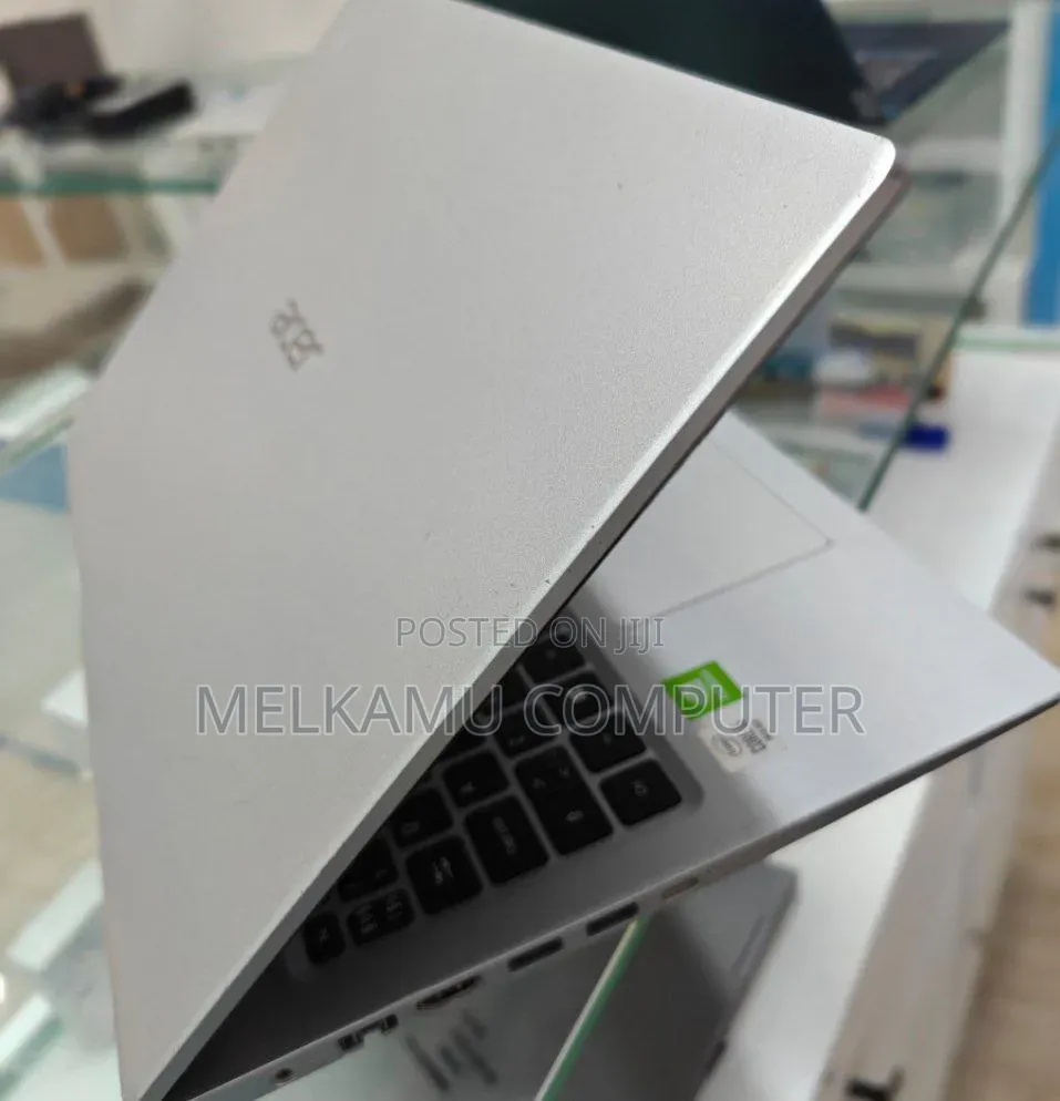 New Laptop Acer Aspire 5 8GB Intel Core i5 SSD 512GB