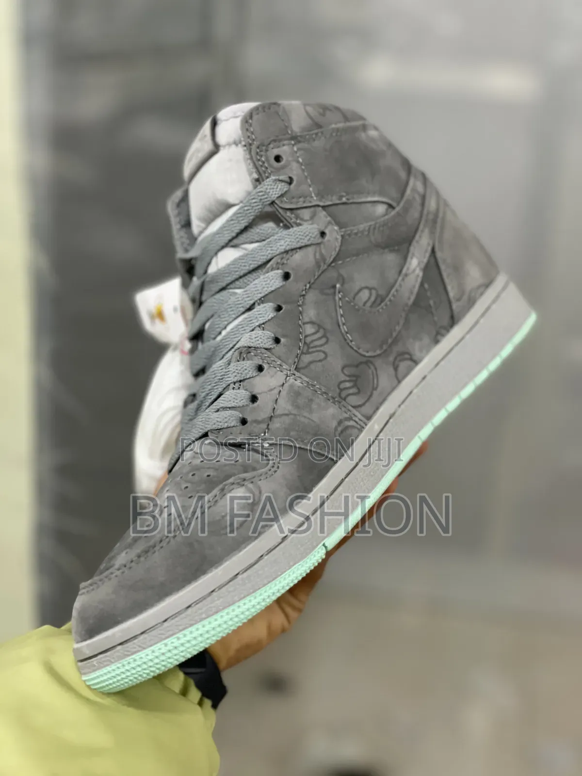 Kaws X Air Jordan 1 Retro High Og