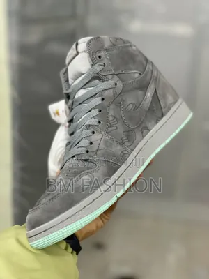 Kaws X Air Jordan 1 Retro High Og