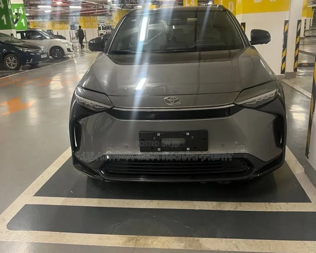 New Toyota bZ4X 2023 Gray