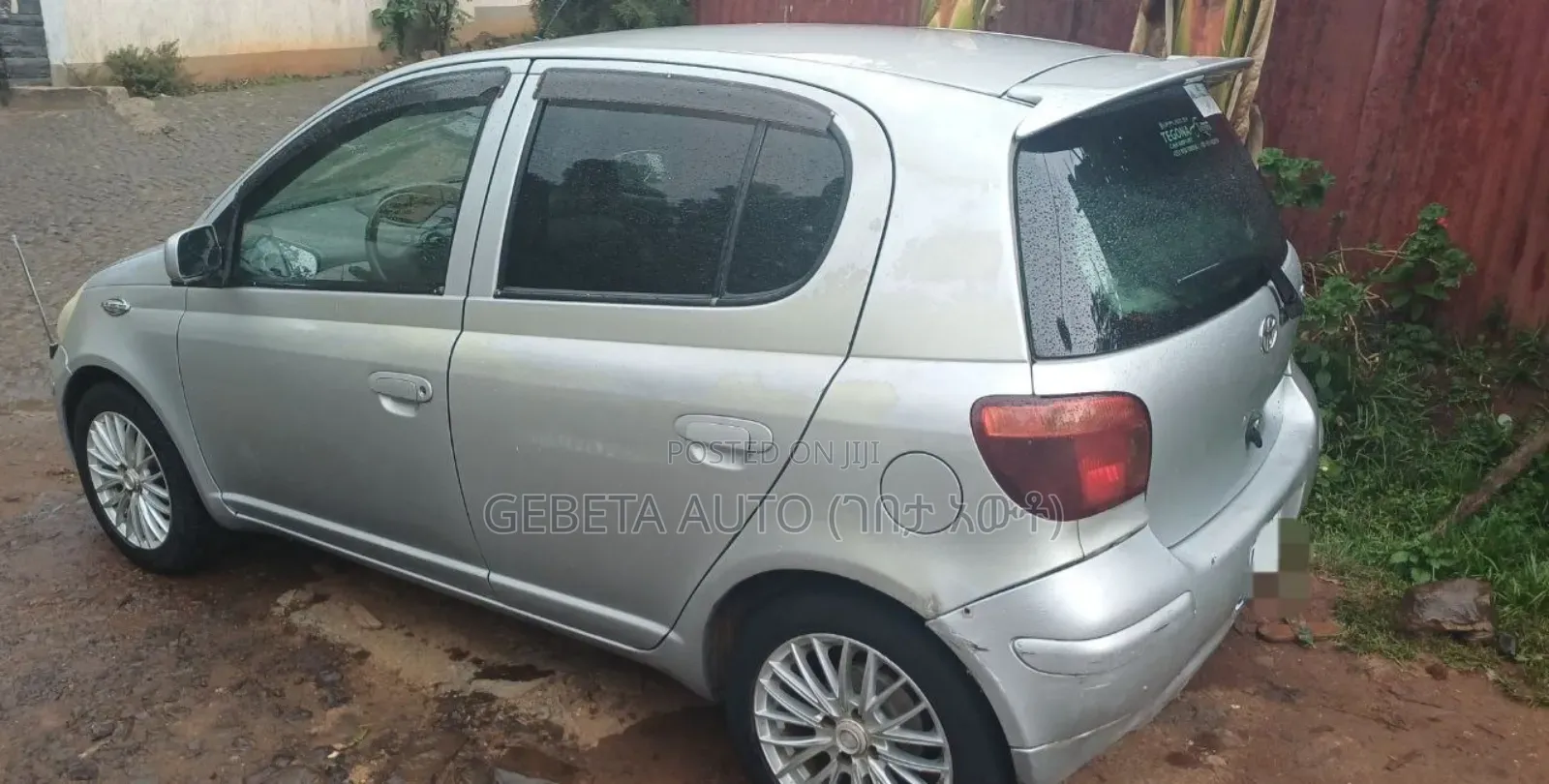 Toyota Vitz 2002