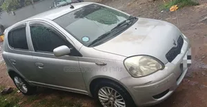 Toyota Vitz 2002