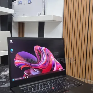 New Laptop Lenovo ThinkPad Yoga 16GB Intel Core i9 SSD 512GB