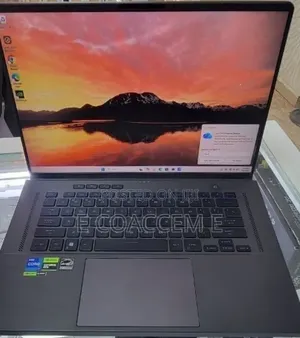 New Laptop Asus 16GB Intel Core i7 SSD 512GB