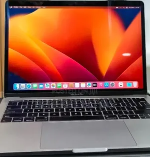 New Laptop Apple MacBook Pro 2017 16GB Intel Core i5 SSD 256GB