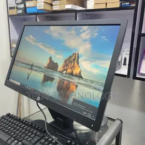 New Desktop Computer Dell Optiplex 3040 8GB Intel Core i5 HDD 500GB