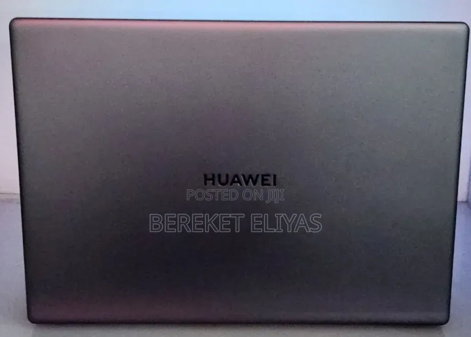 New Laptop Huawei MateBook 13 WRT-W19E 16GB Intel Core i7 SSD 512GB
