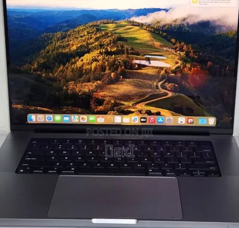 New Laptop Apple MacBook Pro M1 32GB Apple M1 SSD 512GB