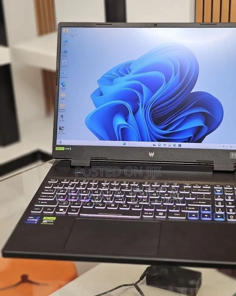 New Laptop Acer Predator Helios 300 16GB Intel Core i9 SSD 1T