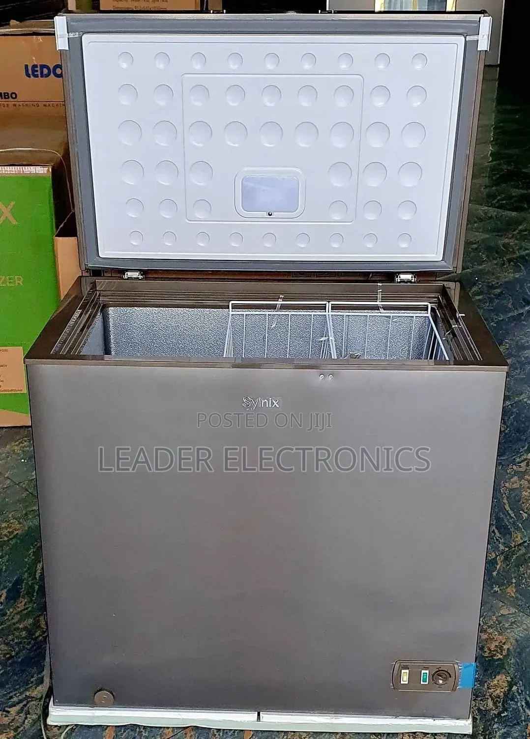 Syinix Chest Freezer – Model Fz270f03s (≈200l)