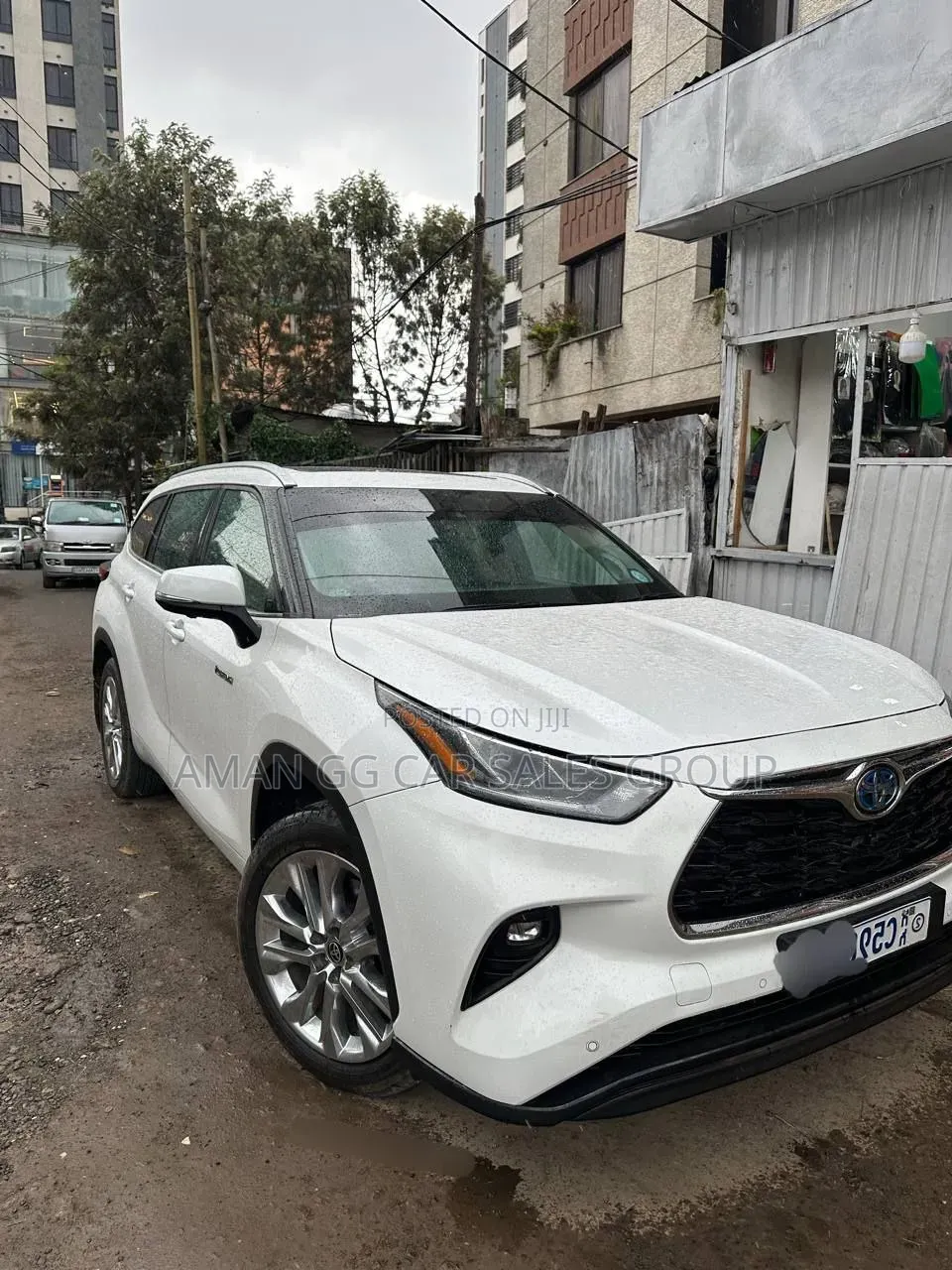 Toyota Highlander Hybrid 2023 White