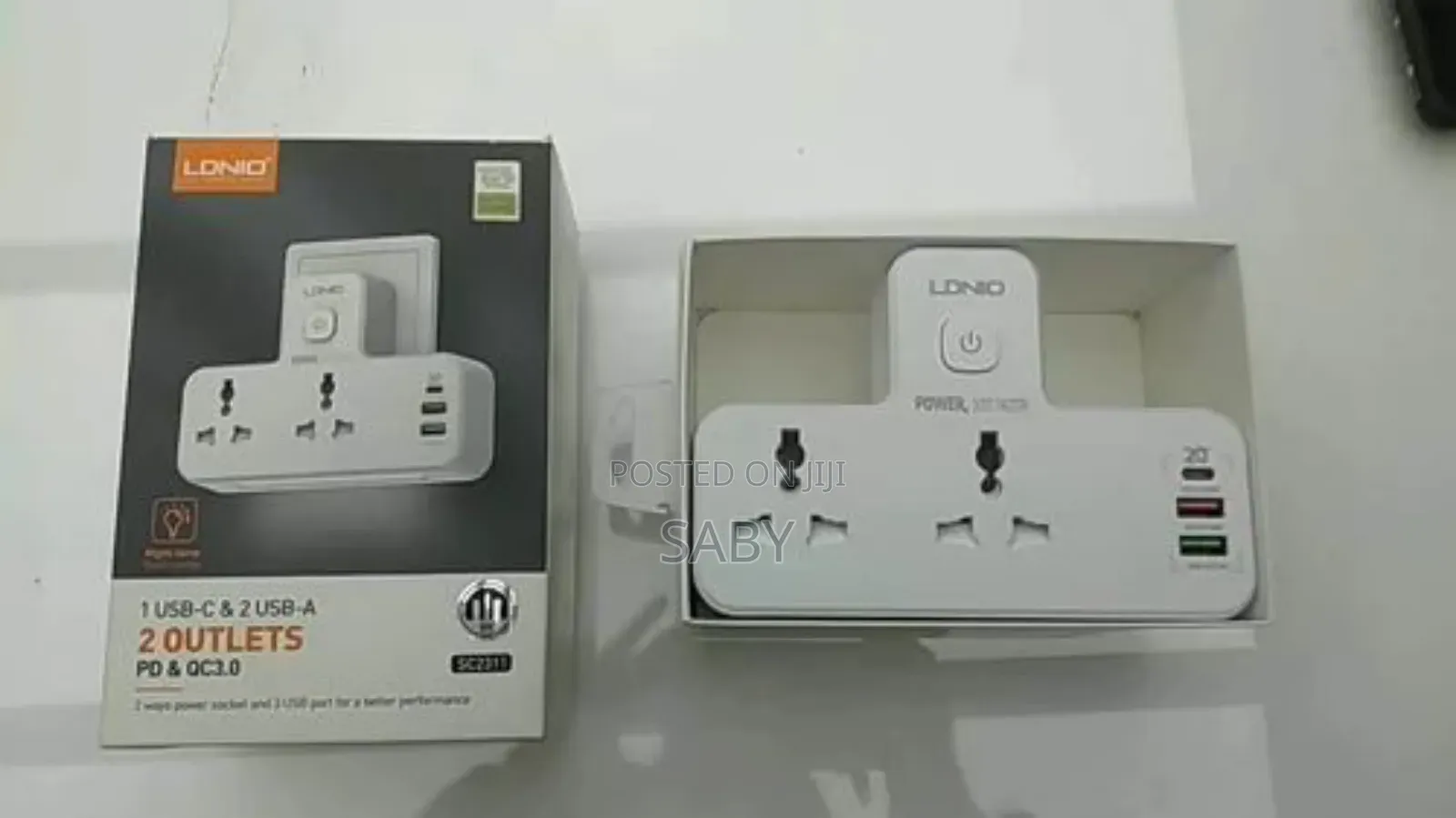 5-in-1 Power Socket With a 2500w Capacity.