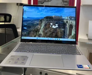 New Laptop Dell Inspiron 15 16GB Intel Core i7 SSD 1T