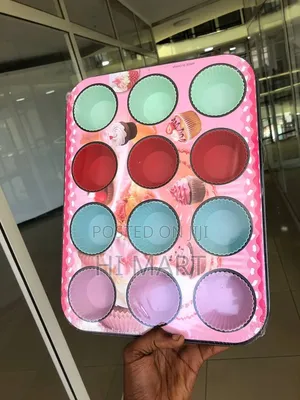 12pcs Cupcake and Muffin Baking Trays