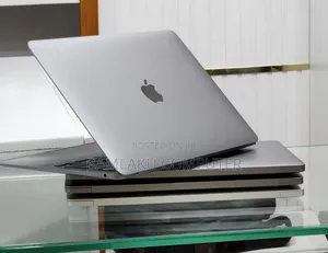 New Laptop Apple MacBook Air 2020 M1 8GB Apple M1 SSD 256GB