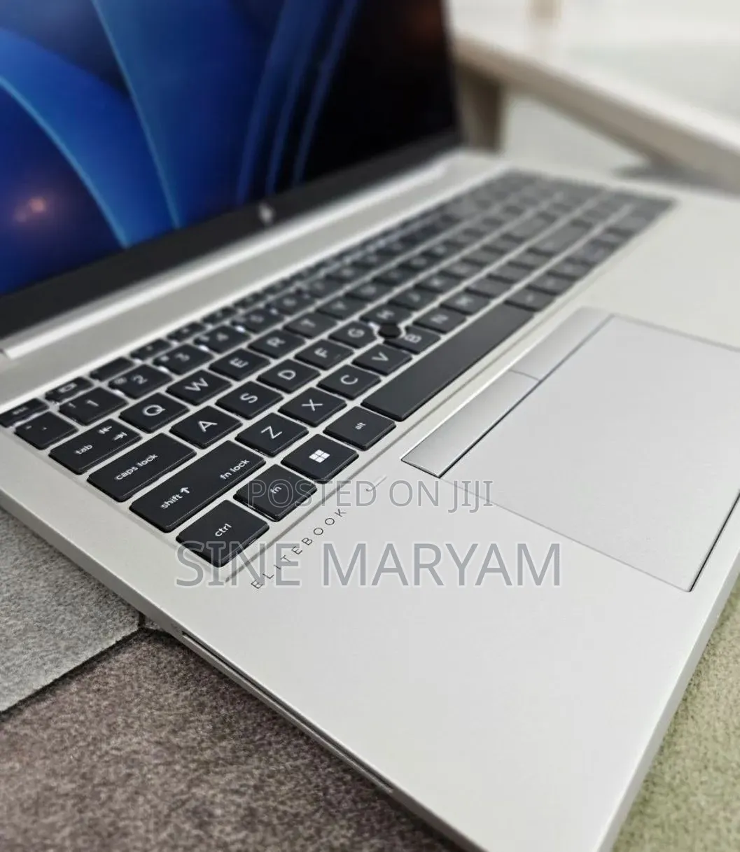 New Laptop HP EliteBook 840 16GB Intel Core i7 SSD 512GB