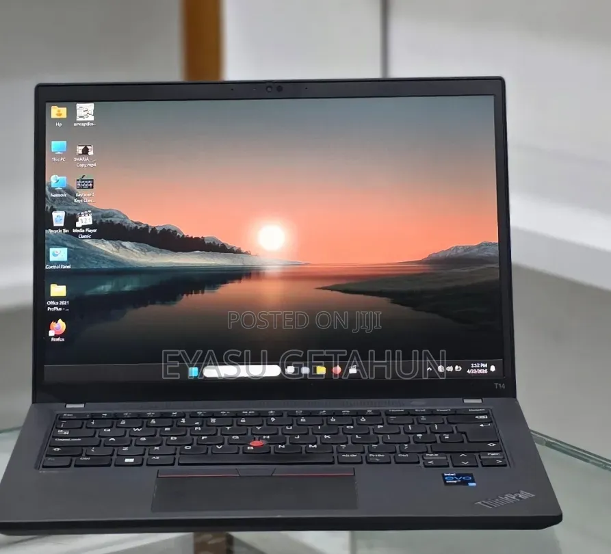New Laptop Lenovo ThinkPad T14 16GB Intel Core i7 SSD 256GB