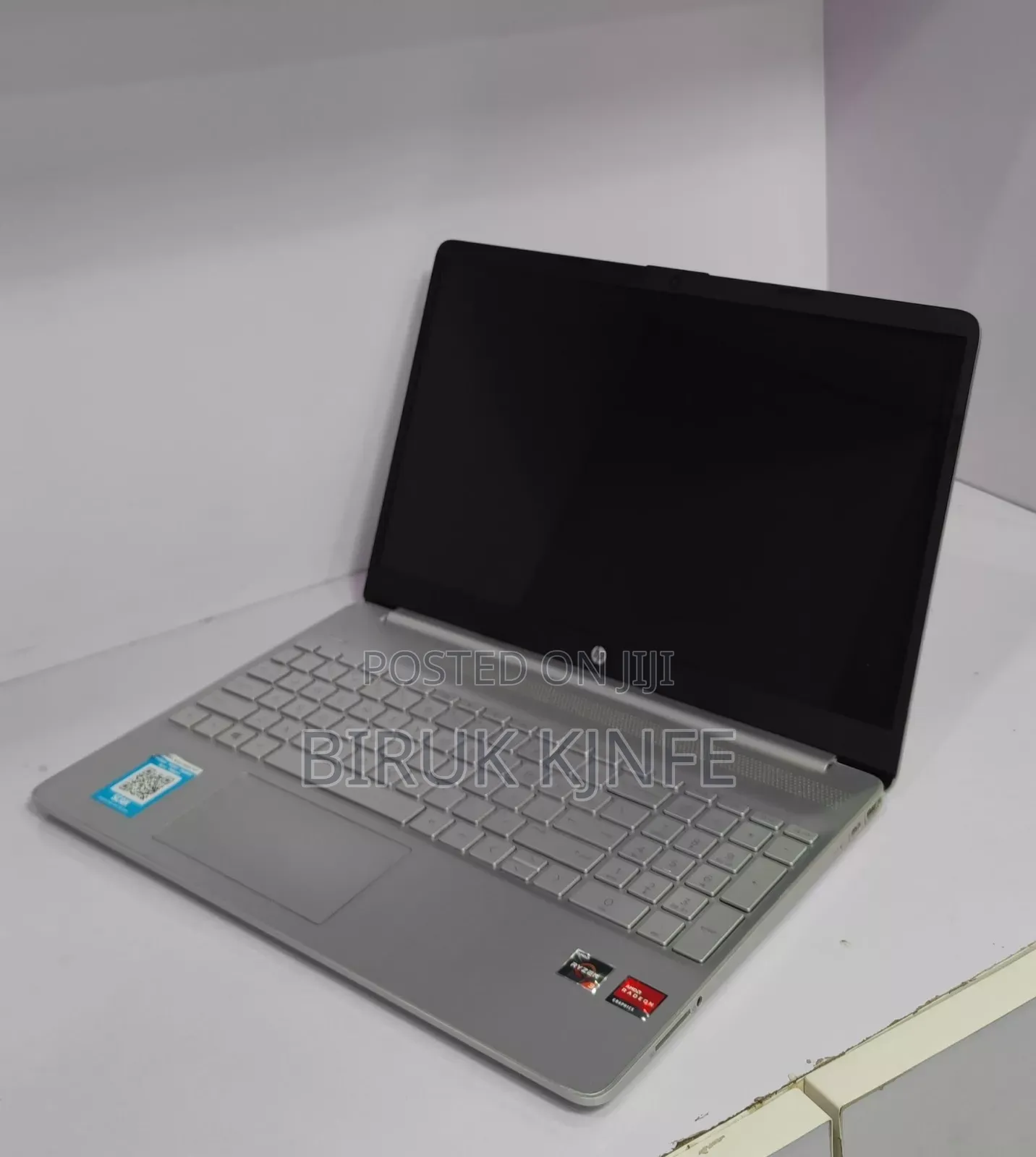 New Laptop HP Stream Notebook 8GB AMD Ryzen 3 SSD 256GB