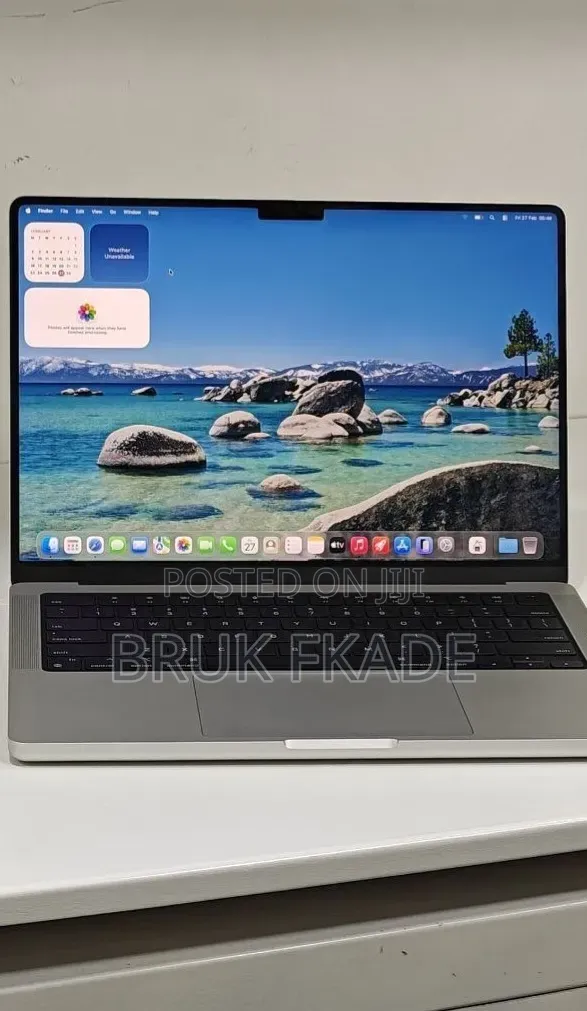 New Laptop Apple MacBook Air 2025 M4 13-inch 16GB Apple M4 Pro SSD 1T