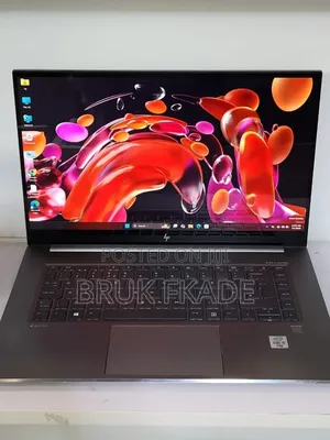 New Laptop HP ZBook 15 32GB Intel Core i9 SSD 512GB