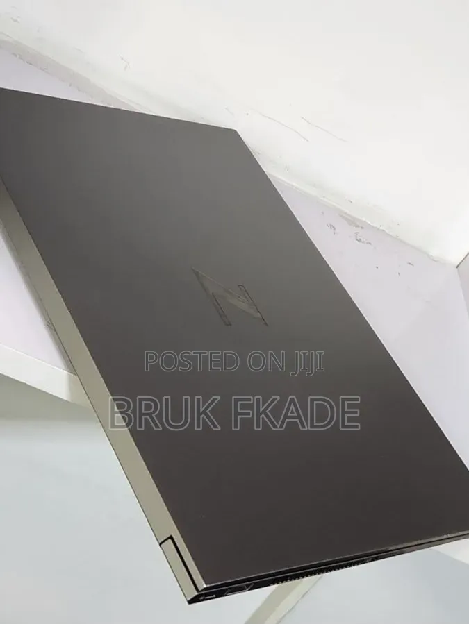 New Laptop HP ZBook 15 32GB Intel Core i9 SSD 512GB