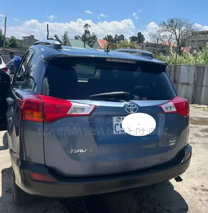 Toyota RAV4 2013 Blue