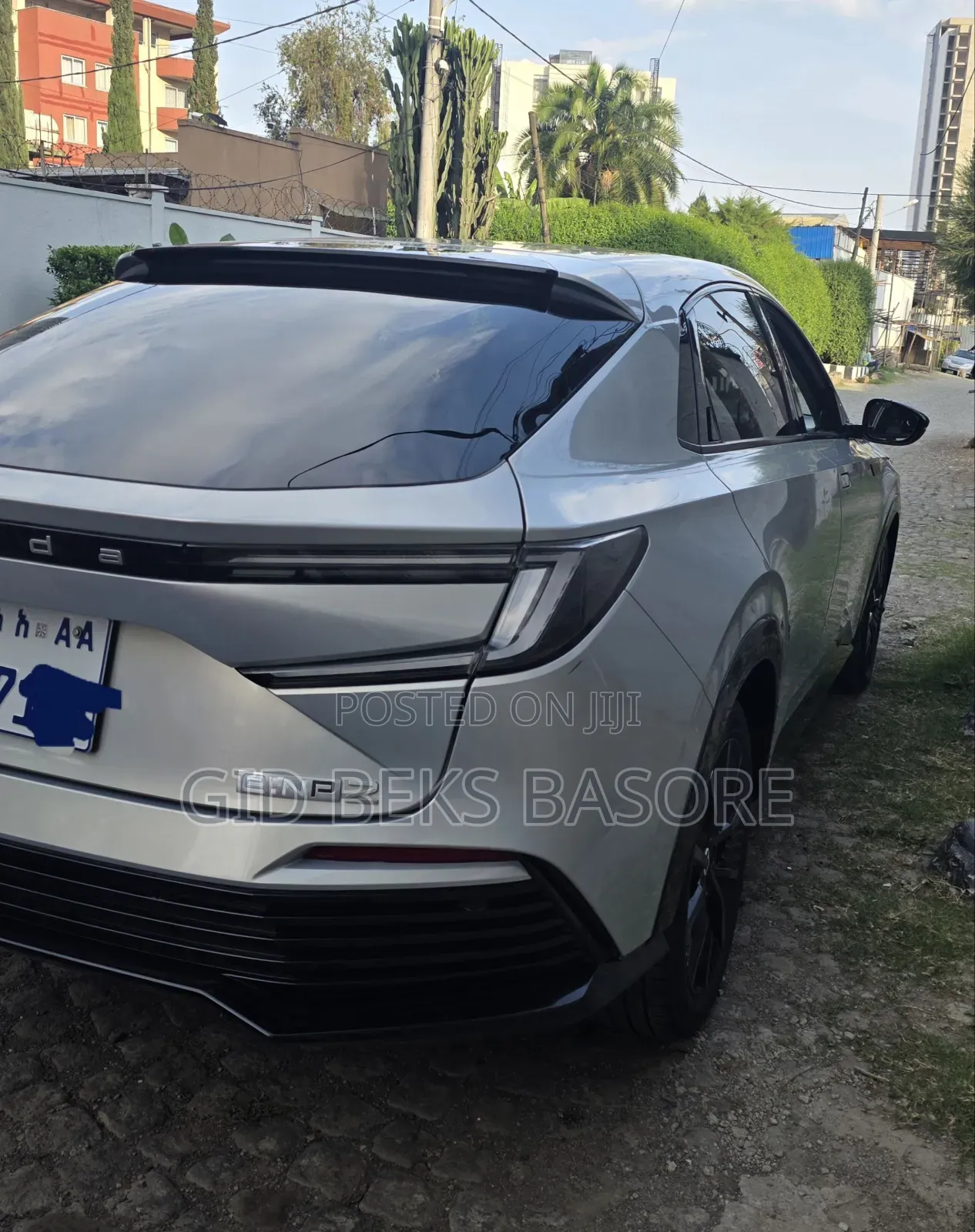Honda e:NS2 68.8 kWh FWD 2025 Silver