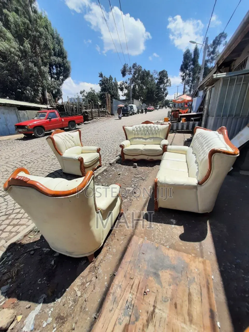 Sofa Set in Addis