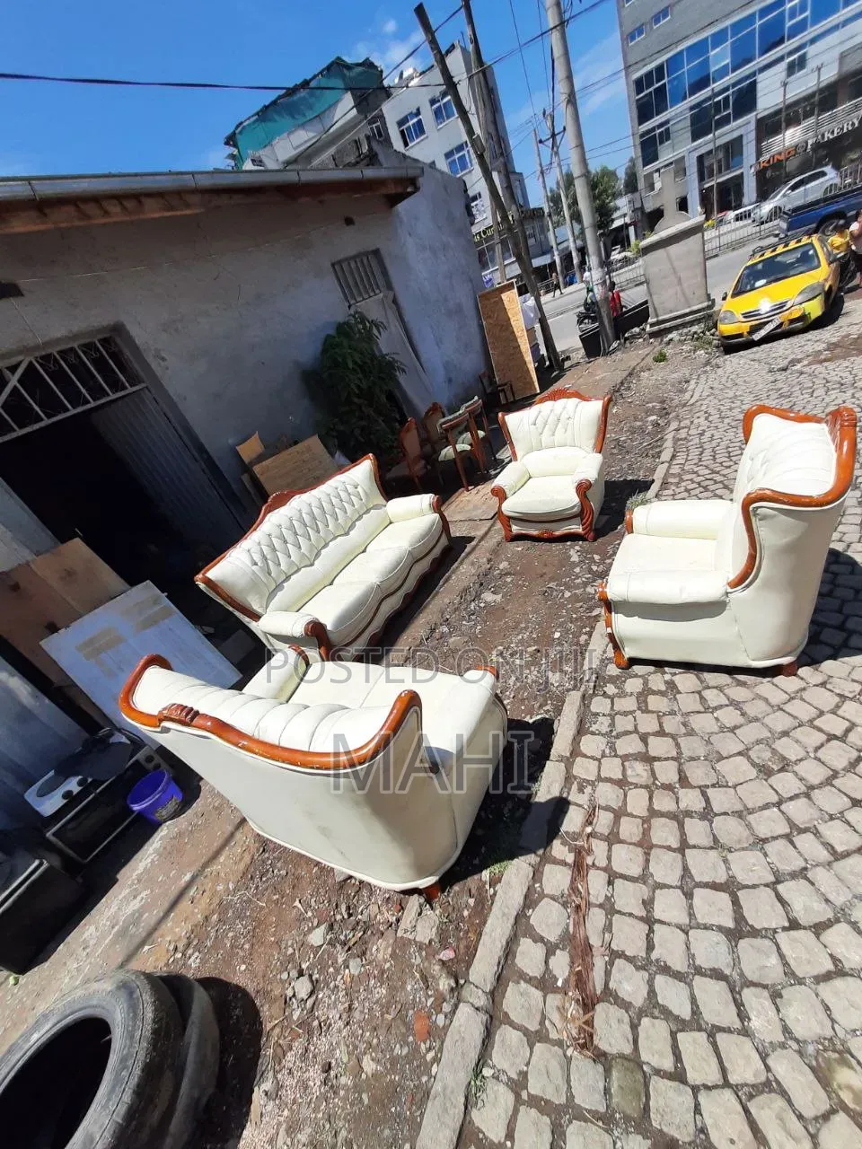 Sofa Set in Addis