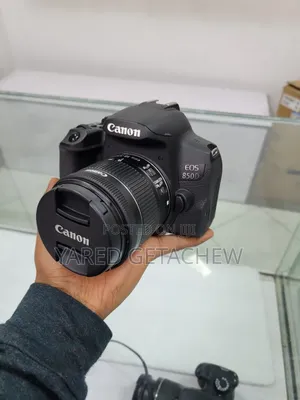 Canon 850d With 18-55mm Lense