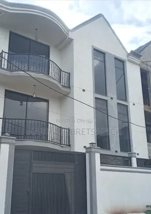 6bdrm House in አራብሳ, Yeka for sale