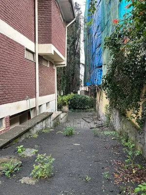Bole Rwanda, G+1 Old House for Sale 610sqm
