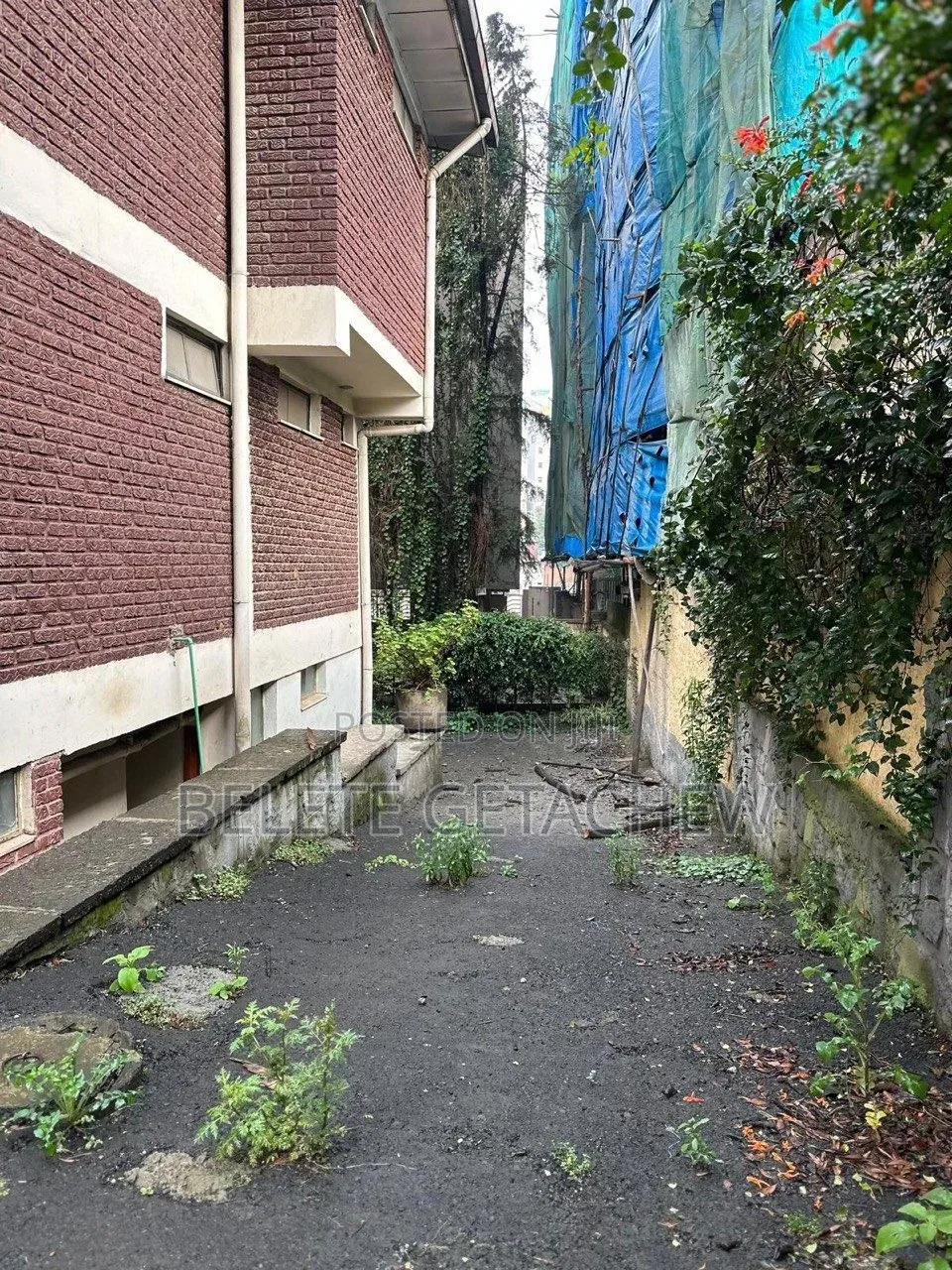 Bole Rwanda, G+1 Old House for Sale 610sqm