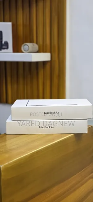 New Laptop Apple MacBook Air 2026 M5 13-inch 16GB Apple M5 SSD 512GB