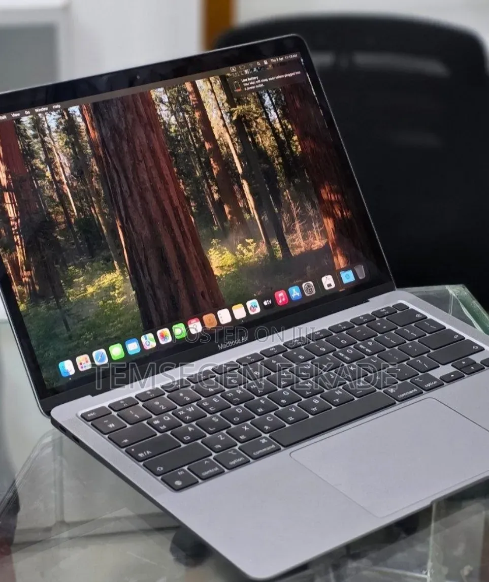 New Laptop Apple MacBook Air 2020 M1 8GB Apple M1 SSD 256GB