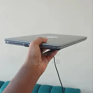 Laptop HP EliteBook 840 8GB Intel Core i7 SSD 512GB