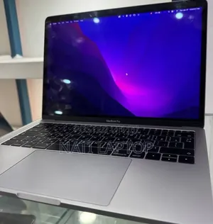 New Laptop Apple MacBook Pro 2017 8GB Intel Core i5 SSD 128GB