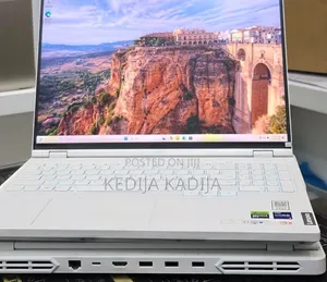 New Laptop Lenovo Legion Y520 16GB Intel Core i9 SSD 1T