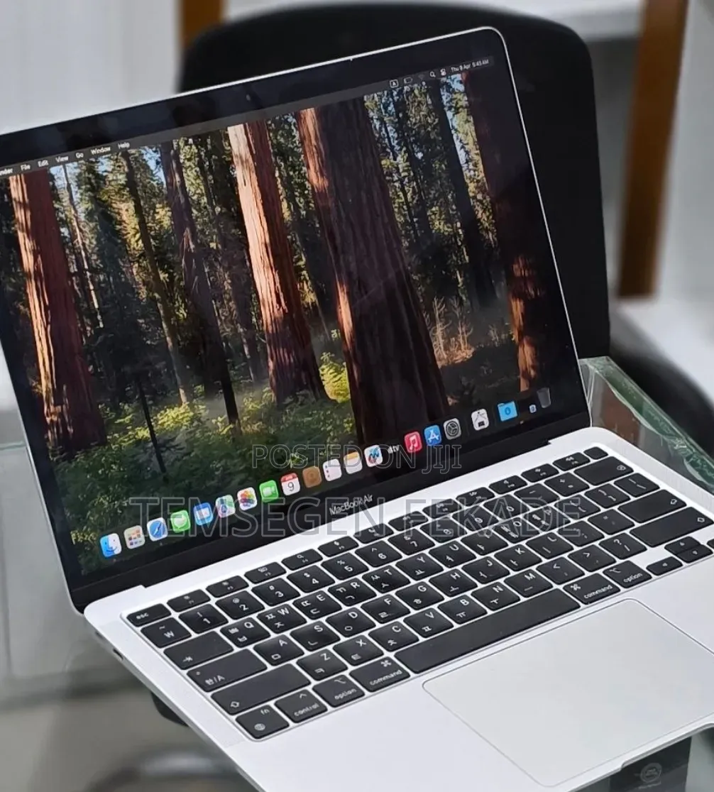 New Laptop Apple MacBook Air 2020 M1 8GB Apple M1 SSD 512GB
