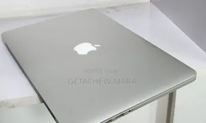 New Laptop Apple MacBook 2015 8GB Intel Core i5 SSD 128GB
