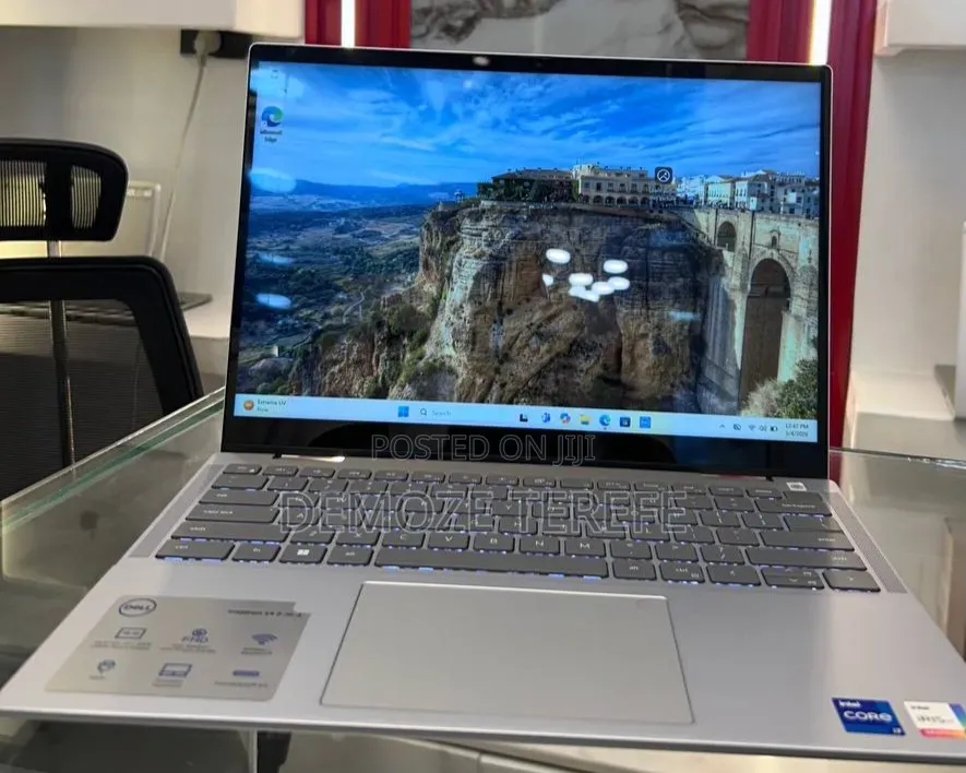 New Laptop Dell Inspiron 14 16GB Intel Core i7 SSD 1T