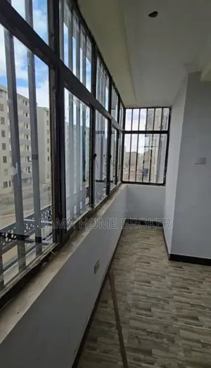 Furnished 2bdrm Condo in ቦሌ አራብሳ ኮንዶሚኒየም, Yeka for sale