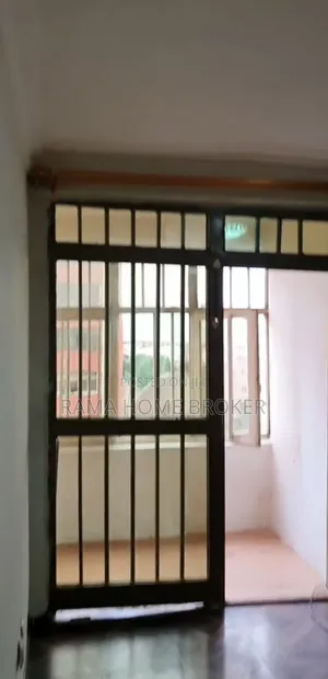 Furnished 3bdrm Condo in ቦሌ አራብሳ ኮንዶሚኒየም, Yeka for sale