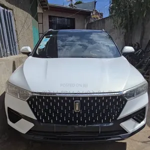 Bestune T77 1.2 FWD 2021 Off white