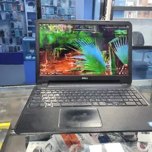New Laptop Dell Inspiron 15 8GB Intel Core i5 HDD 500GB