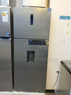 Orbit Freezer Refrigerator Featuring a Built-in Water Dispenser 615 L
