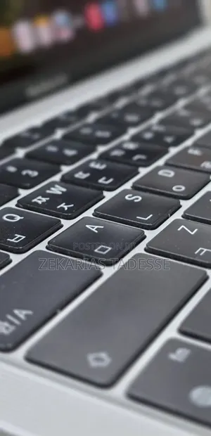 New Laptop Apple MacBook Air 2020 M1 8GB Apple M1 SSD 512GB