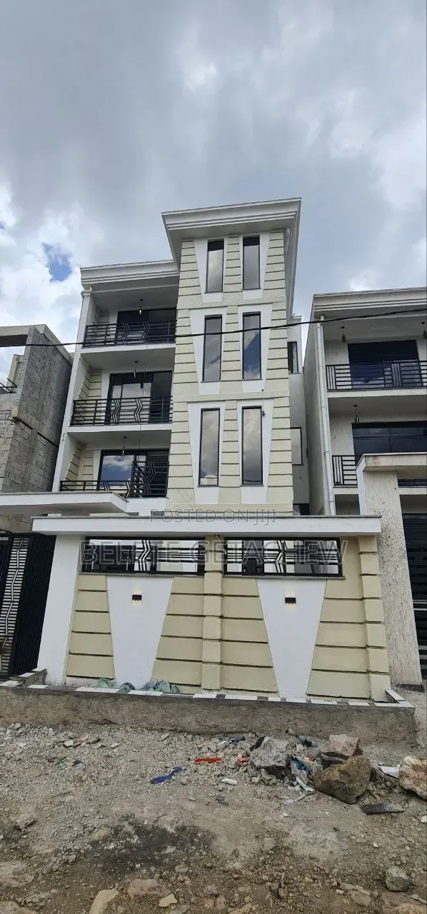 8bdrm House in Ayat, G+3 Luxury, Bole for sale