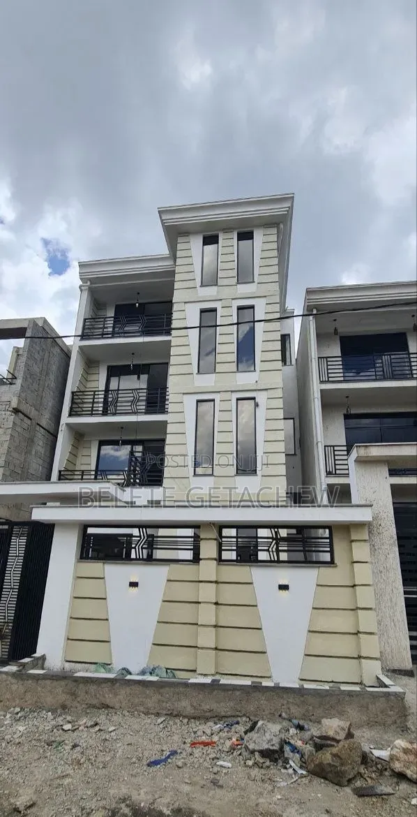 8bdrm House in Ayat, G+3 Luxury, Bole for sale